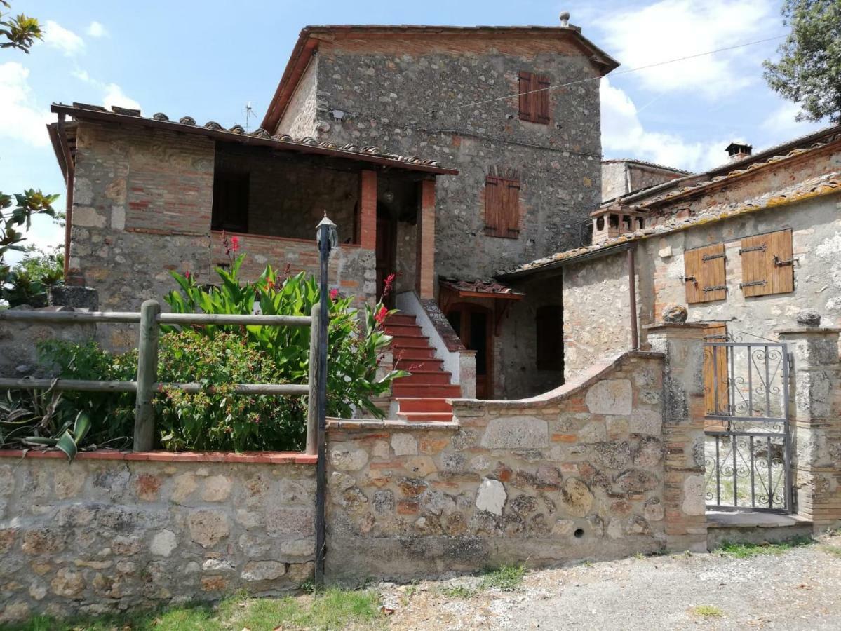 Il Fienile Nella Roccia Guest House Casole d'Elsa Bagian luar foto