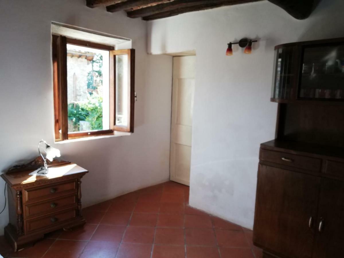 Il Fienile Nella Roccia Guest House Casole d'Elsa Bagian luar foto