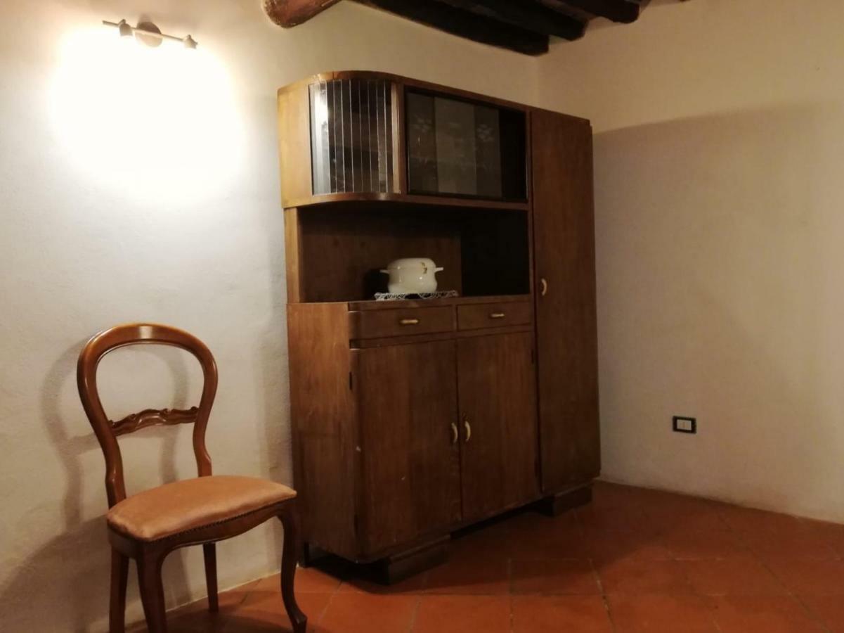Il Fienile Nella Roccia Guest House Casole d'Elsa Bagian luar foto